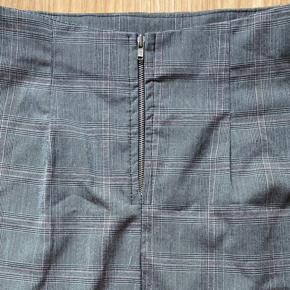 M Boutique Plaid Mini Skirt - Picture 10 of 10